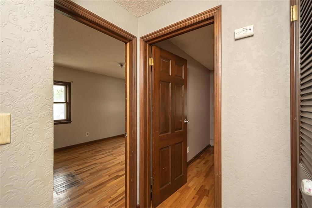 305 Maple Street — photo 26