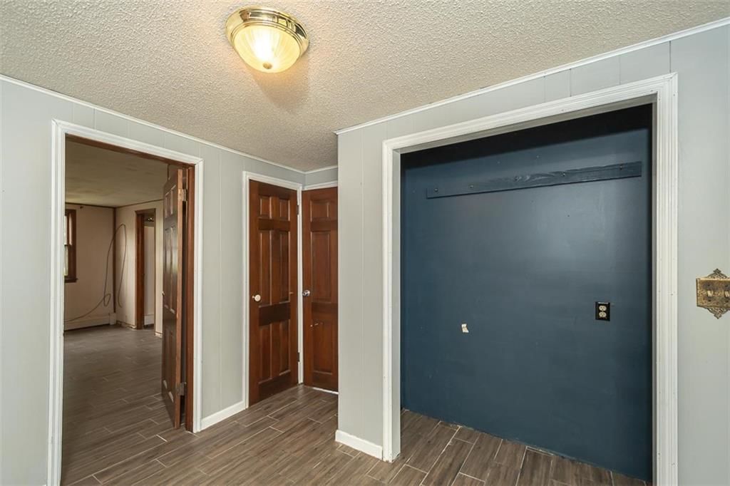 305 Maple Street — photo 28