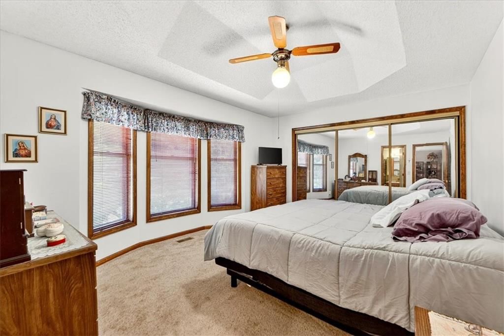 11928 W 66th Street — photo 14