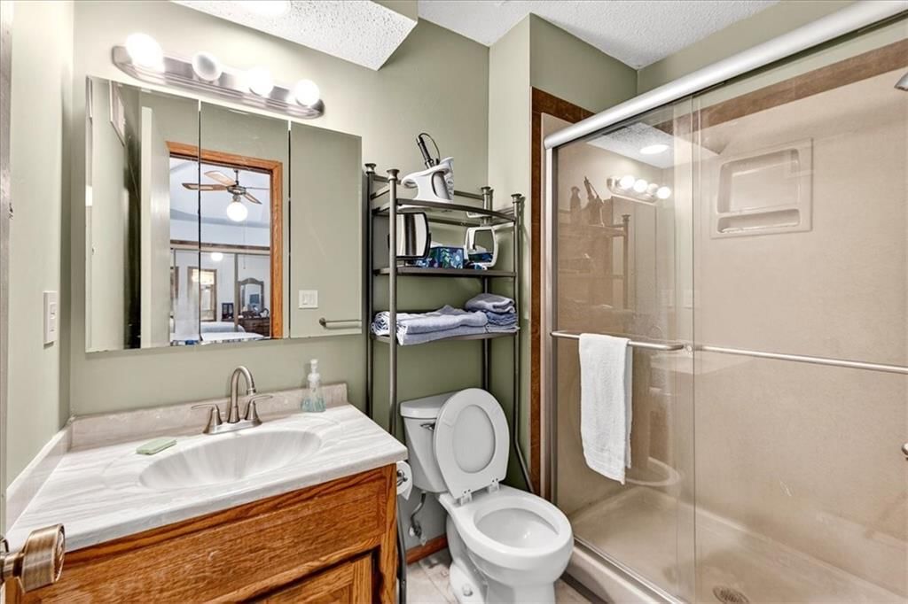 11928 W 66th Street — photo 18