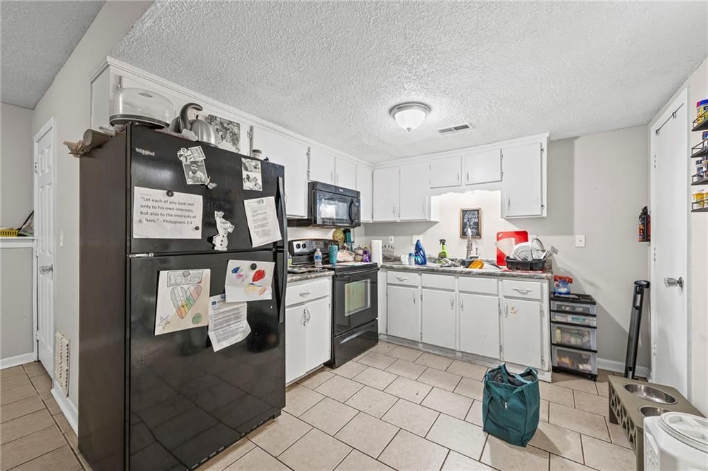 Photo 8 of 36 - 725/27 Chestnut Street