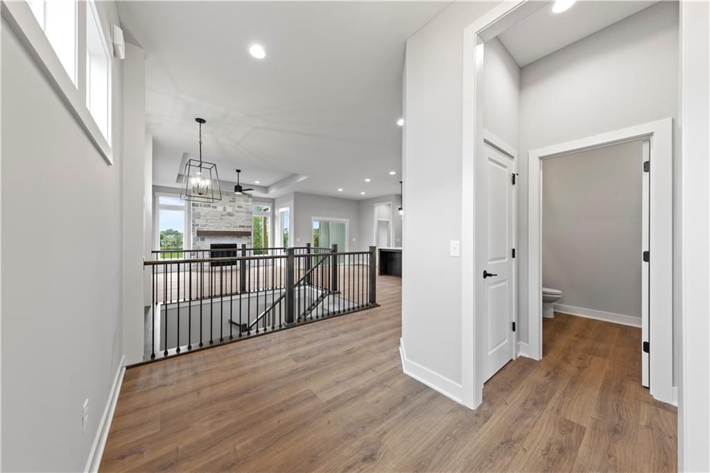 4528 SW Berkshire Drive — photo 6