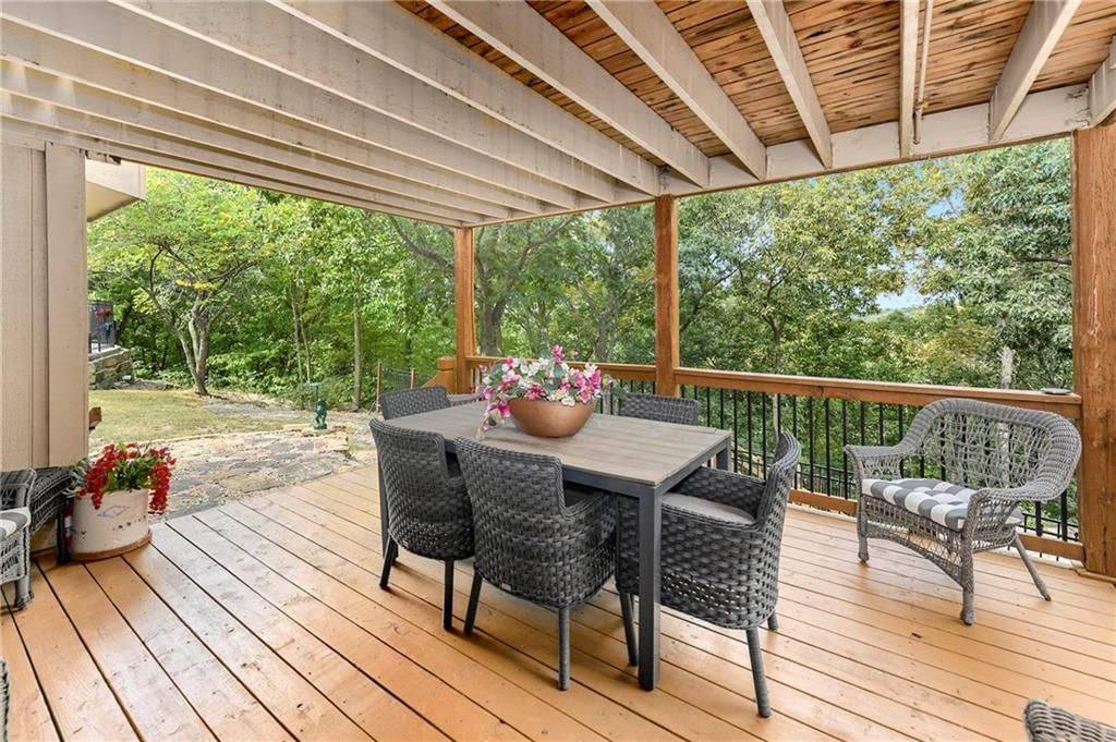 6122 NE Upperwood Road — photo 48