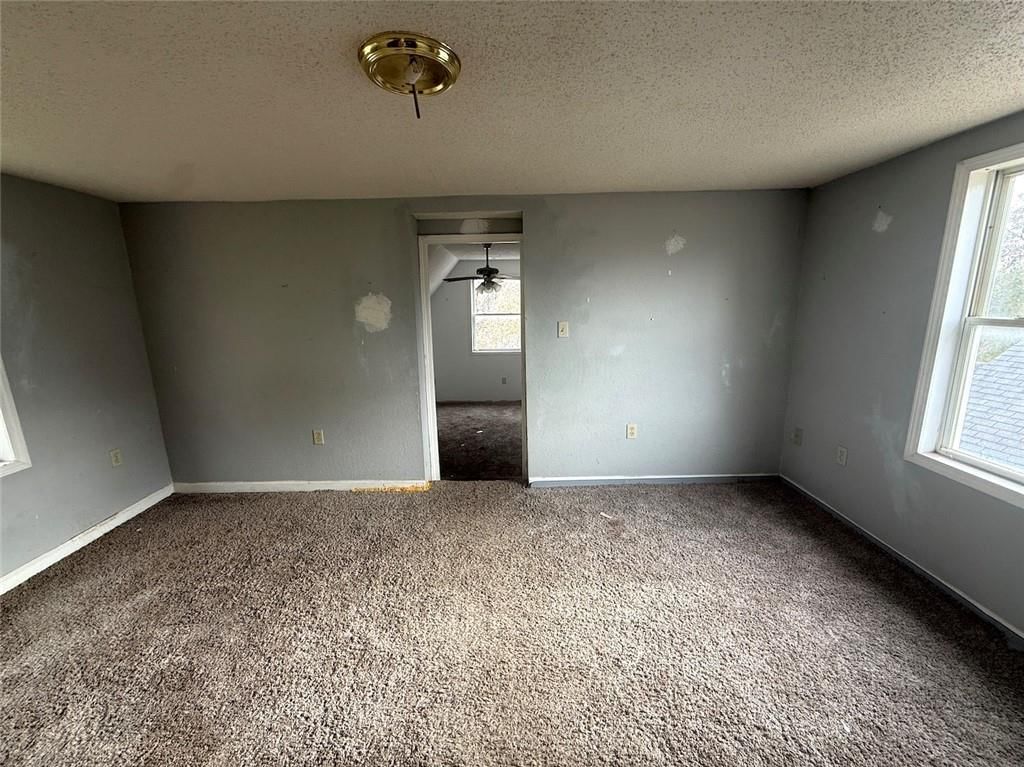 2451 Chelsea Avenue — photo 4