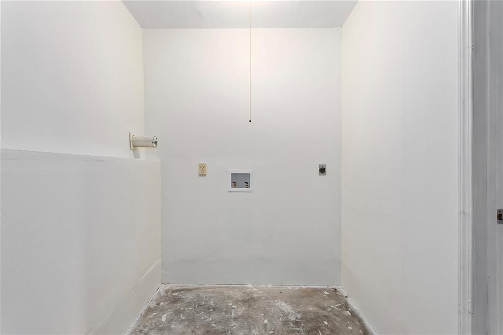 902 S 10th Street — photo 19