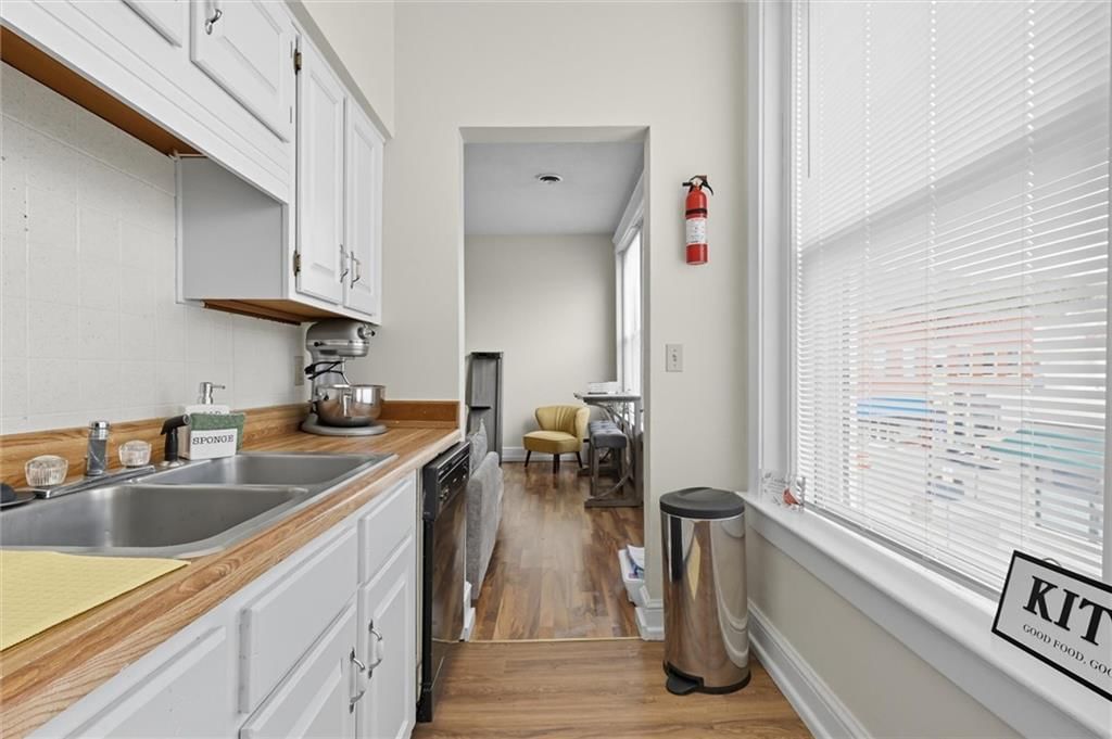 101 W Broadway Avenue — photo 19