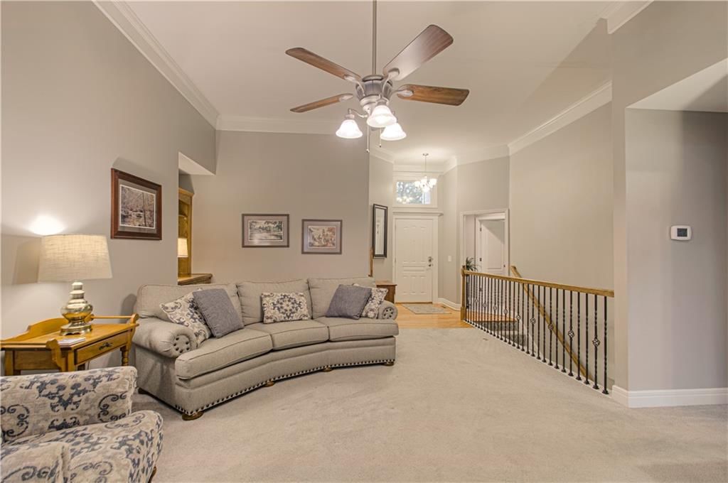 1004 Hackberry Court — photo 6