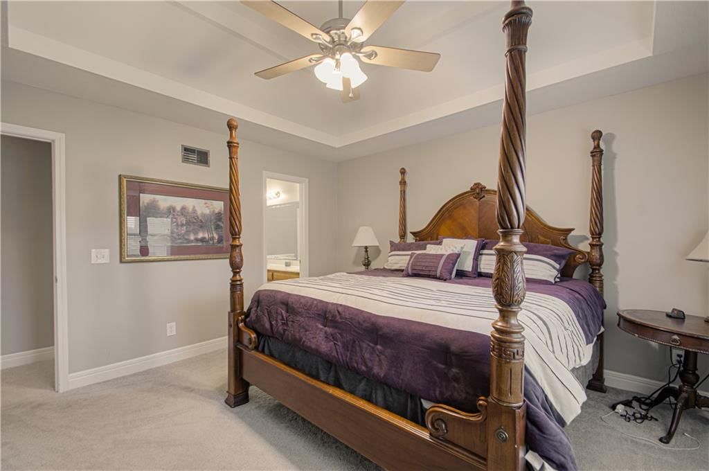1004 Hackberry Court — photo 16