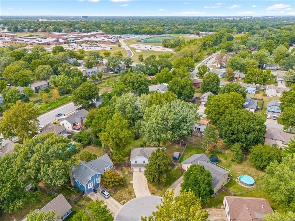 Photo 34 of 41 - 1835 E 153rd Circle