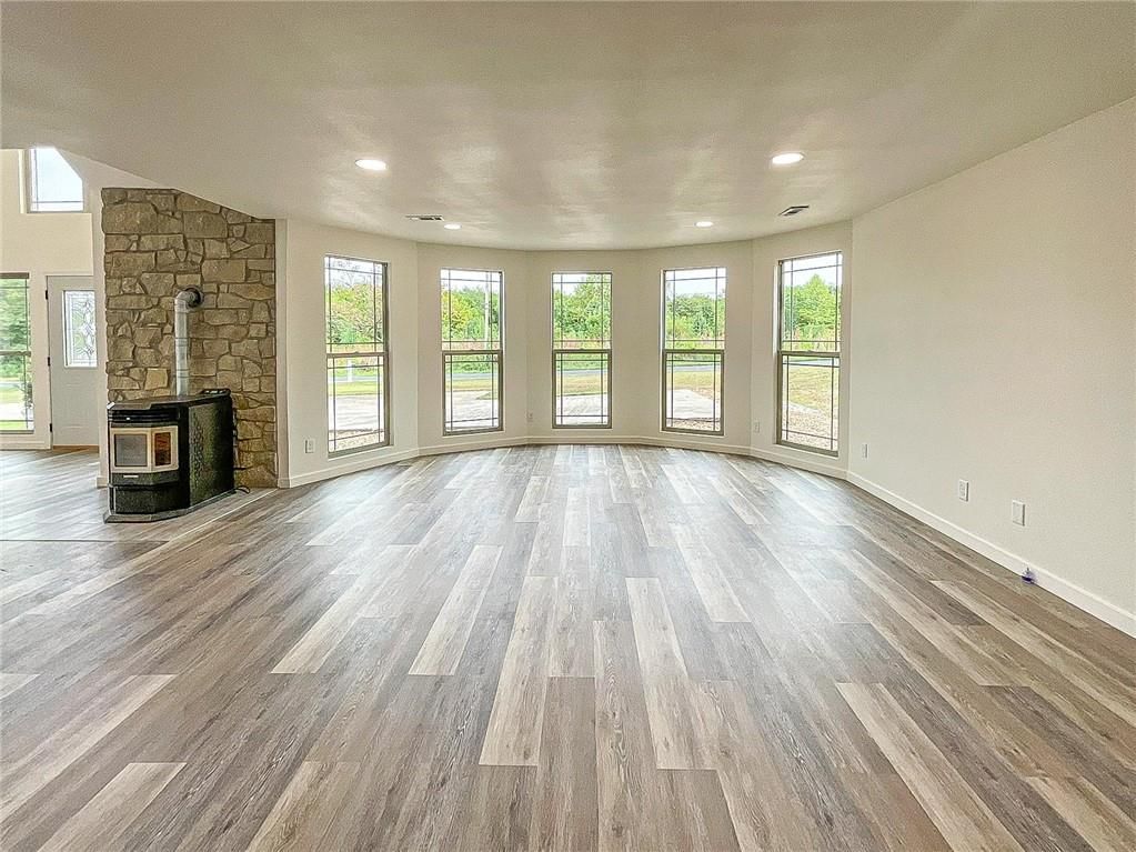 3520 S Park Avenue — photo 8