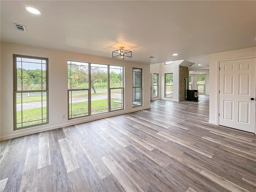 3520 S Park Avenue — photo 10