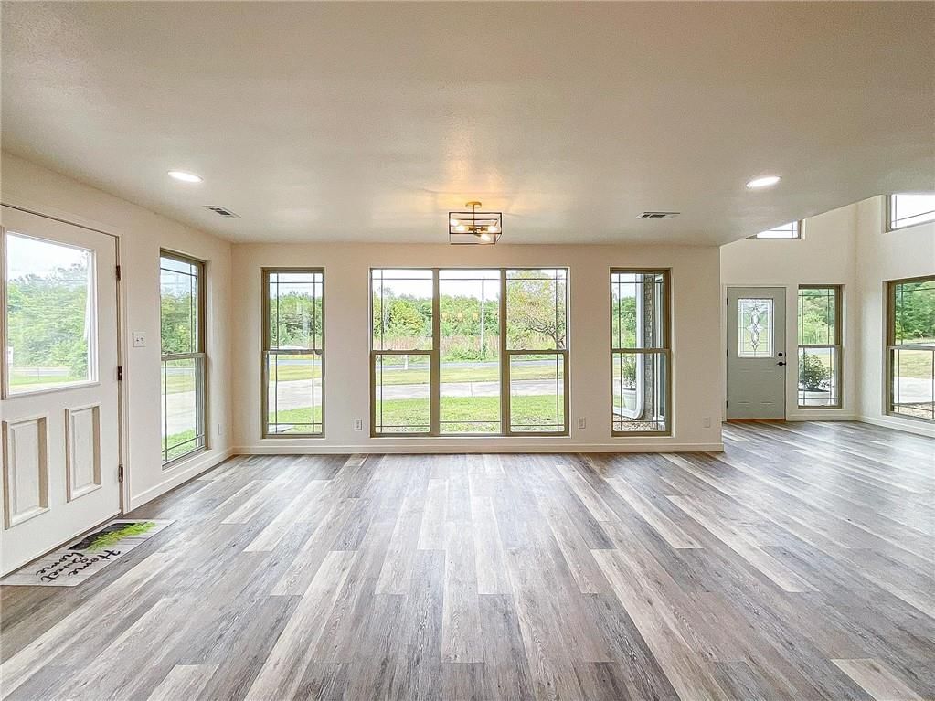 3520 S Park Avenue — photo 13