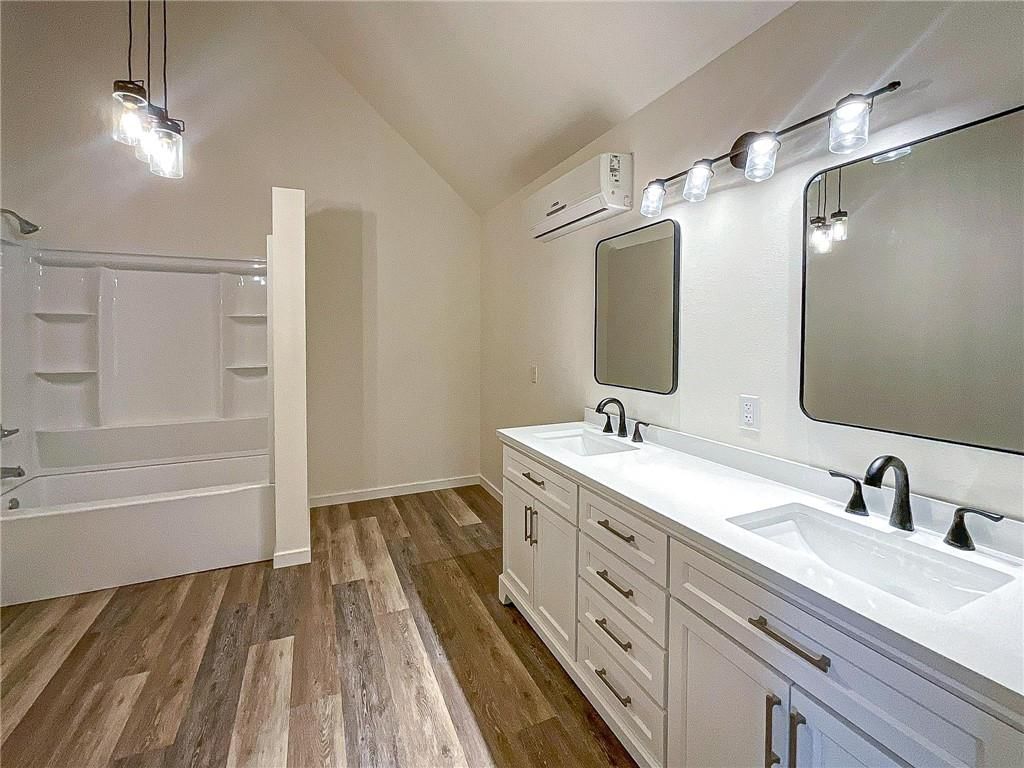3520 S Park Avenue — photo 24