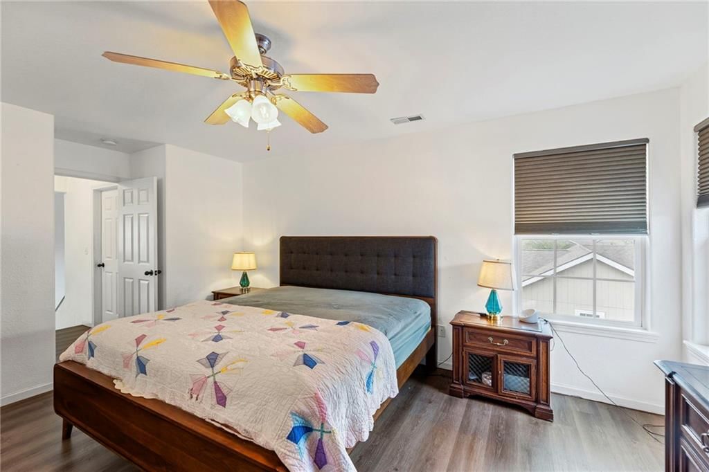 1526 Legend Trail Drive — photo 15