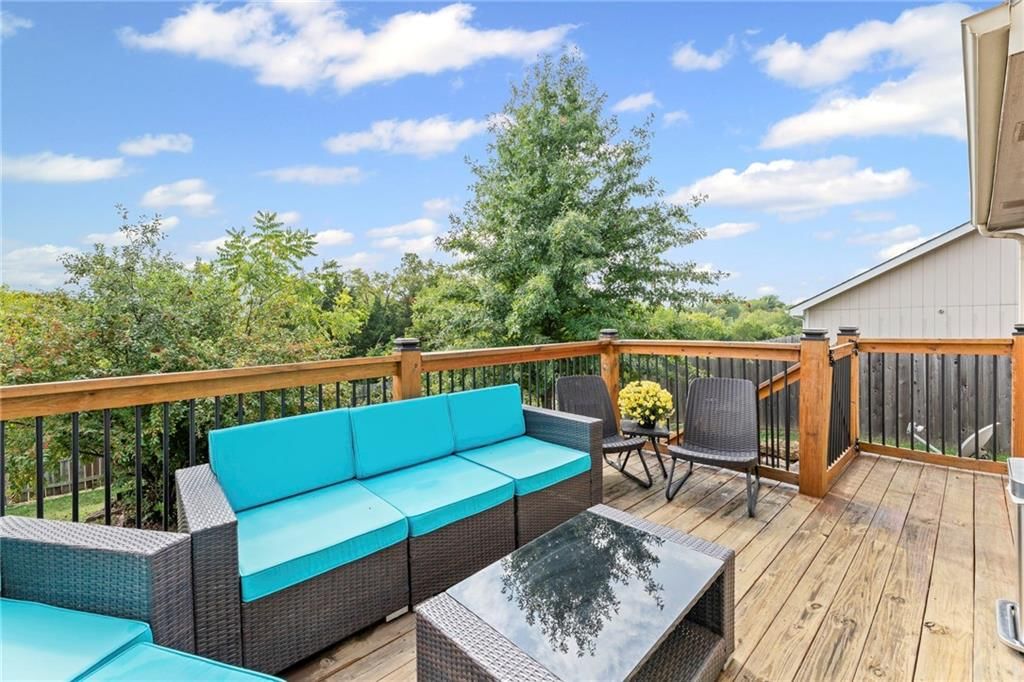 1526 Legend Trail Drive — photo 30
