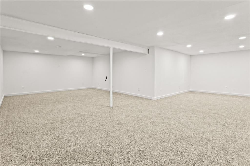 301 N Lee Street — photo 30