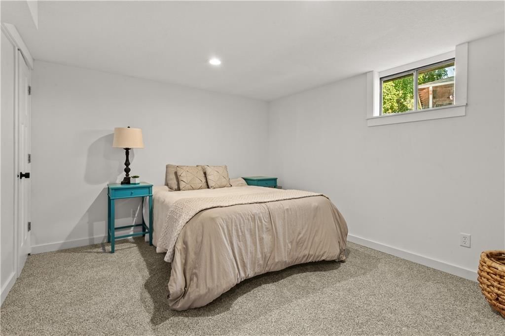 301 N Lee Street — photo 32