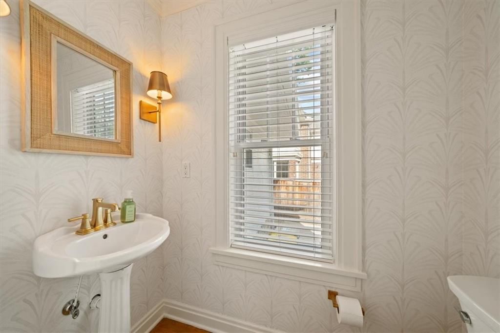 6229 Summit Street — photo 11