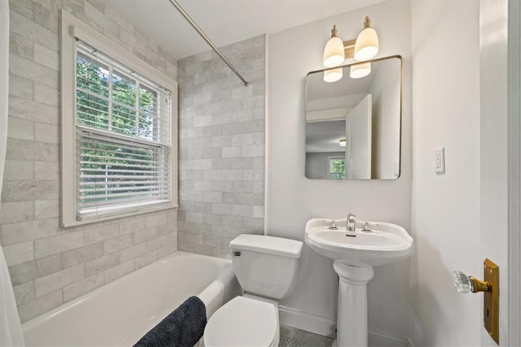 6229 Summit Street — photo 15