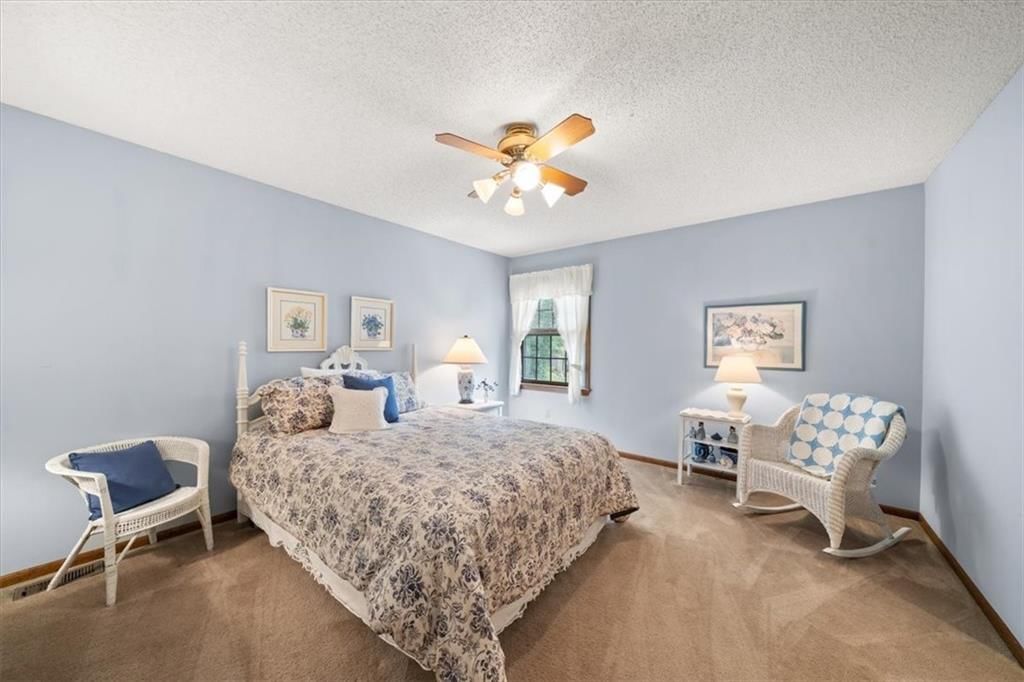 8028 W 116 Street — photo 27