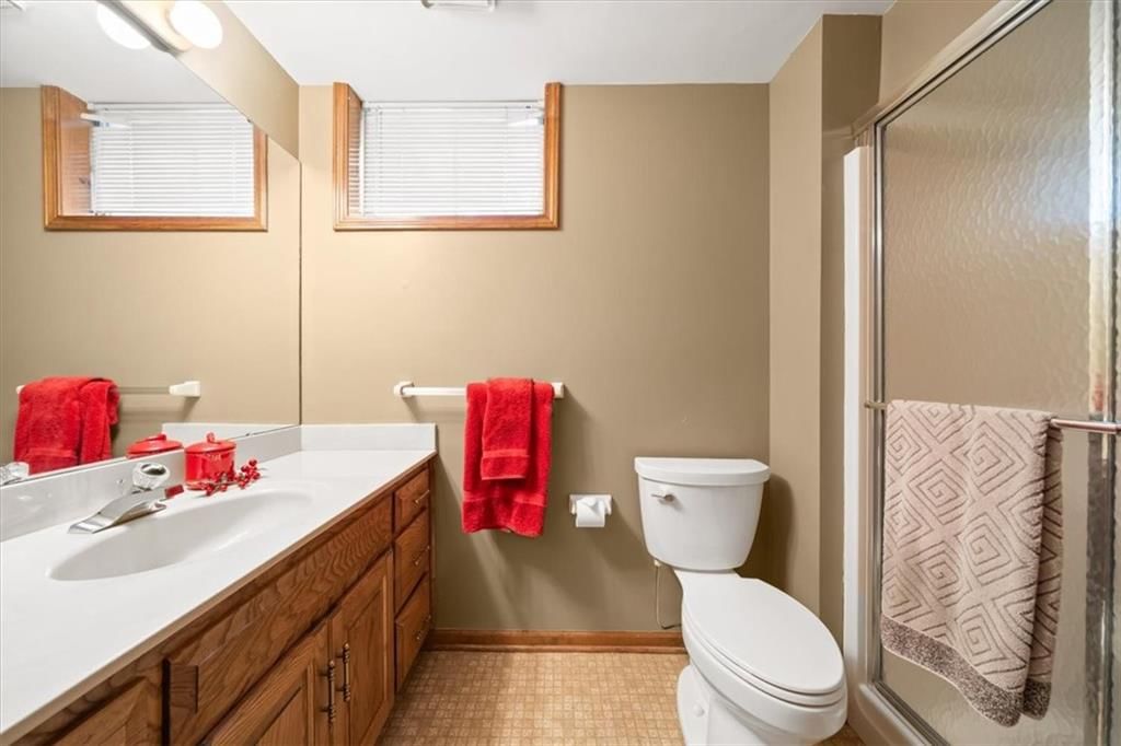 8028 W 116 Street — photo 33