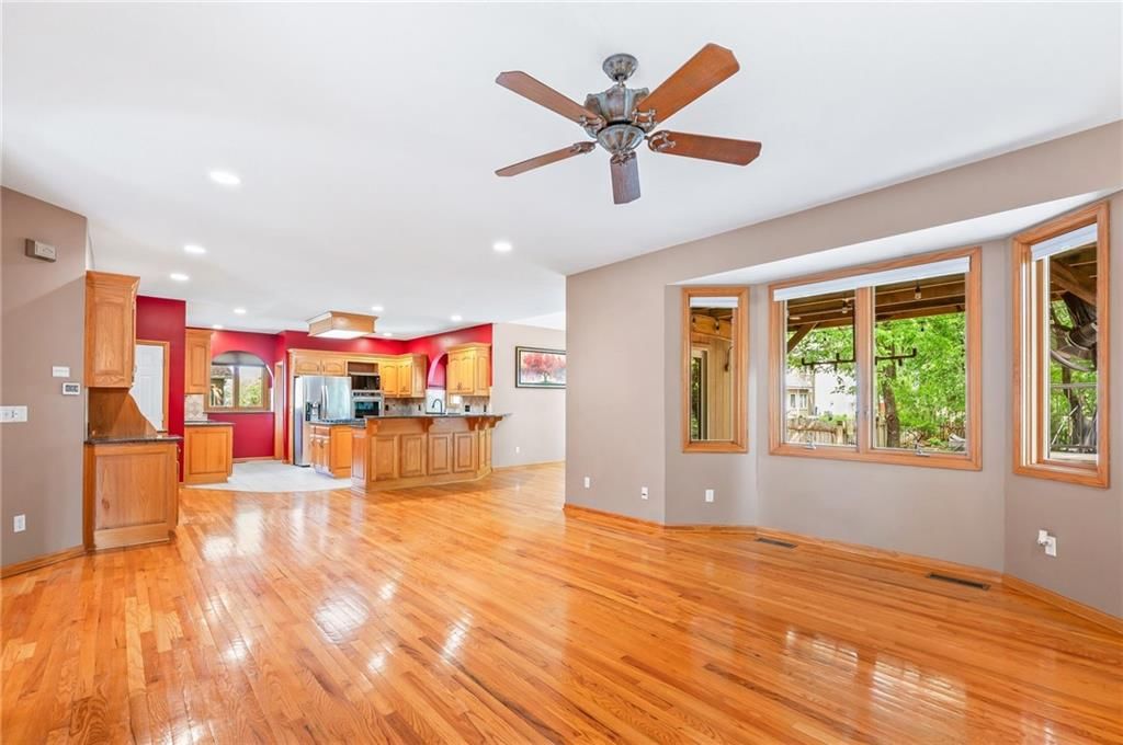 5204 Fox Chase Drive — photo 15