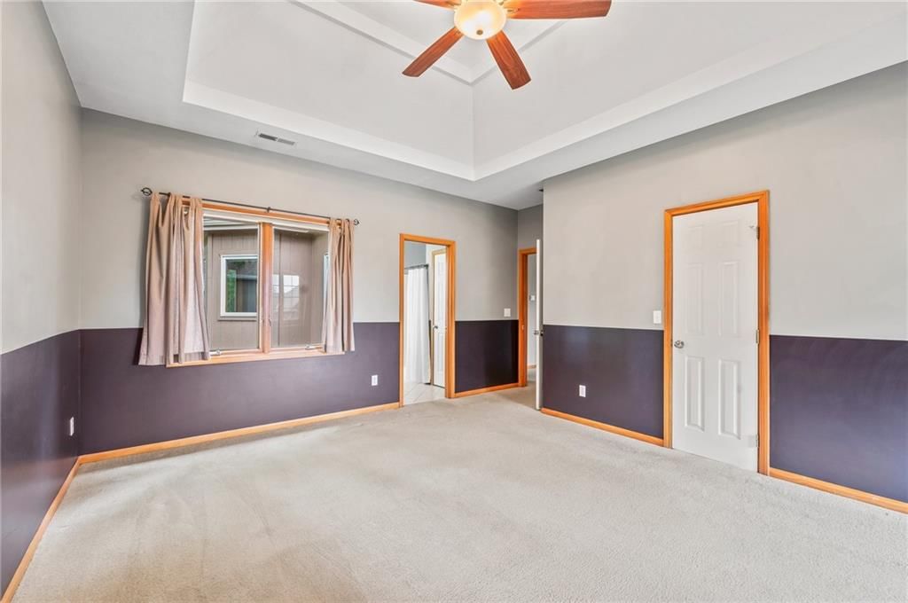 5204 Fox Chase Drive — photo 28