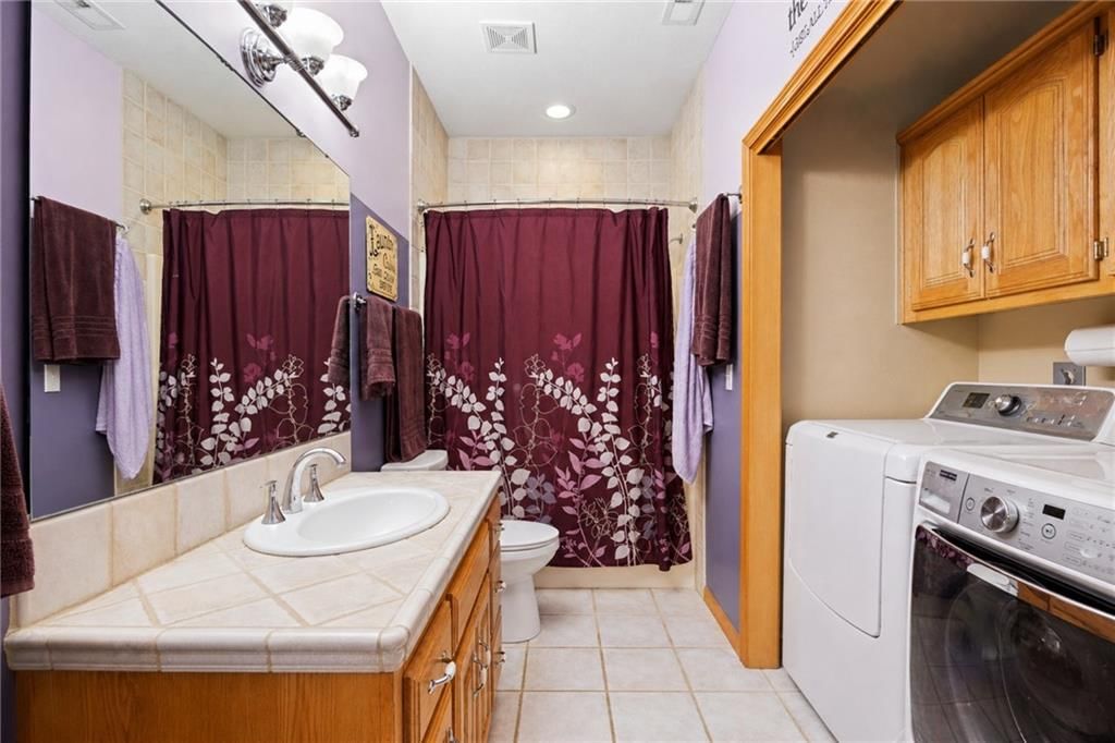 5204 Fox Chase Drive — photo 33