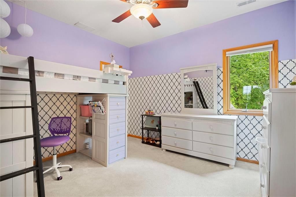 5204 Fox Chase Drive — photo 36
