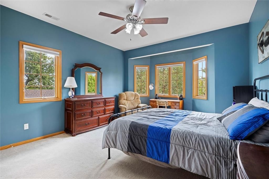 5204 Fox Chase Drive — photo 41