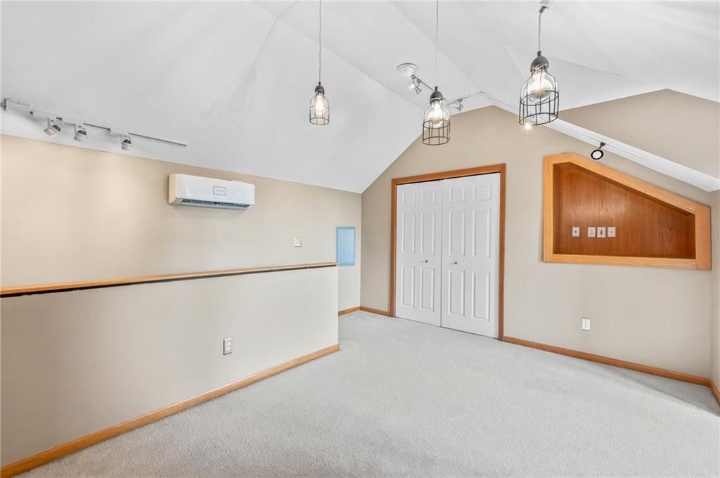 5204 Fox Chase Drive — photo 45