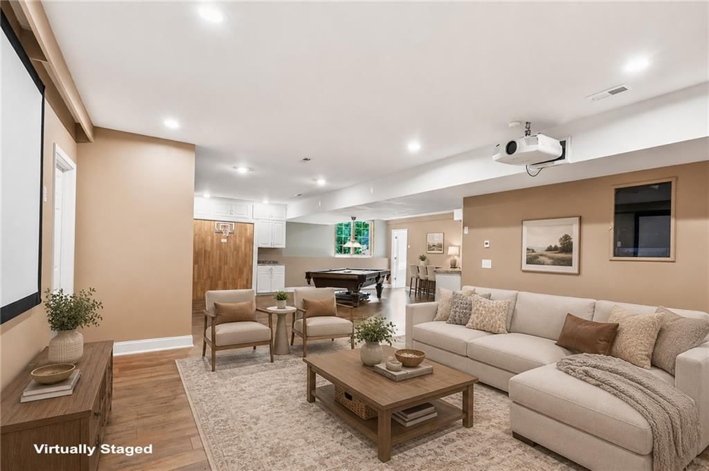 5204 Fox Chase Drive — photo 48