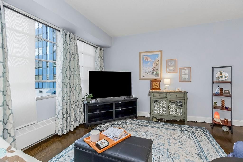 333 W Meyer Boulevard — photo 6