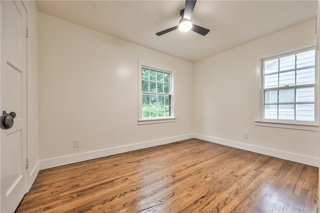 5509 W 50th Terrace — photo 9