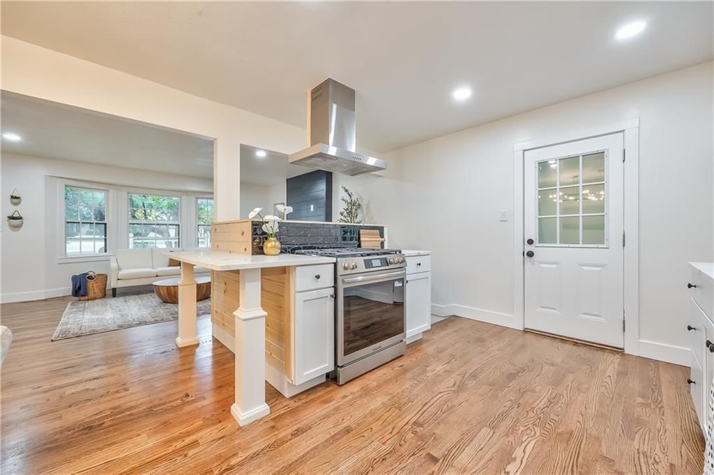 5509 W 50th Terrace — photo 17