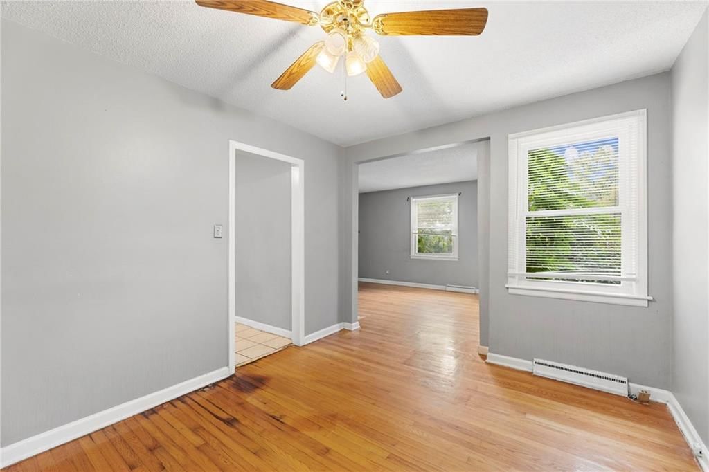 3721 Elmwood Avenue — photo 9