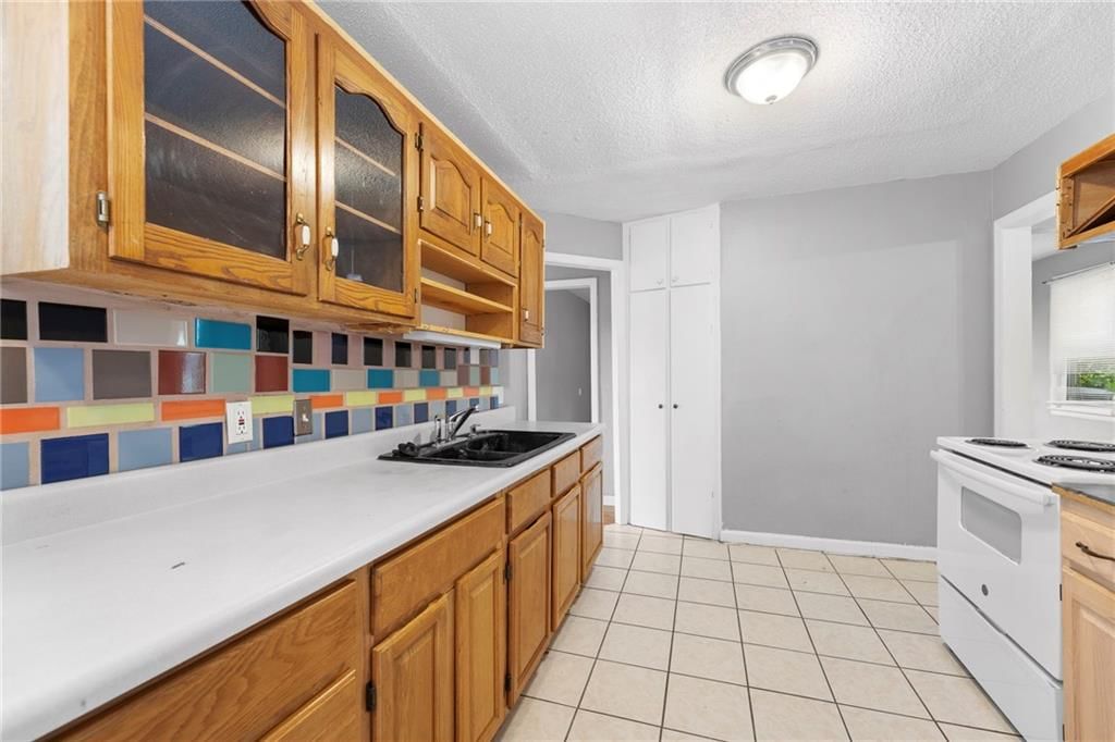 3721 Elmwood Avenue — photo 12