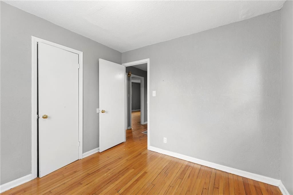 3721 Elmwood Avenue — photo 16