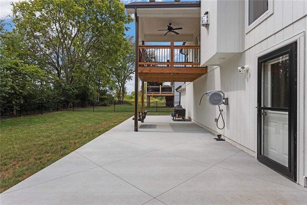 Photo 33 of 37 - 6125 NE 118th Street