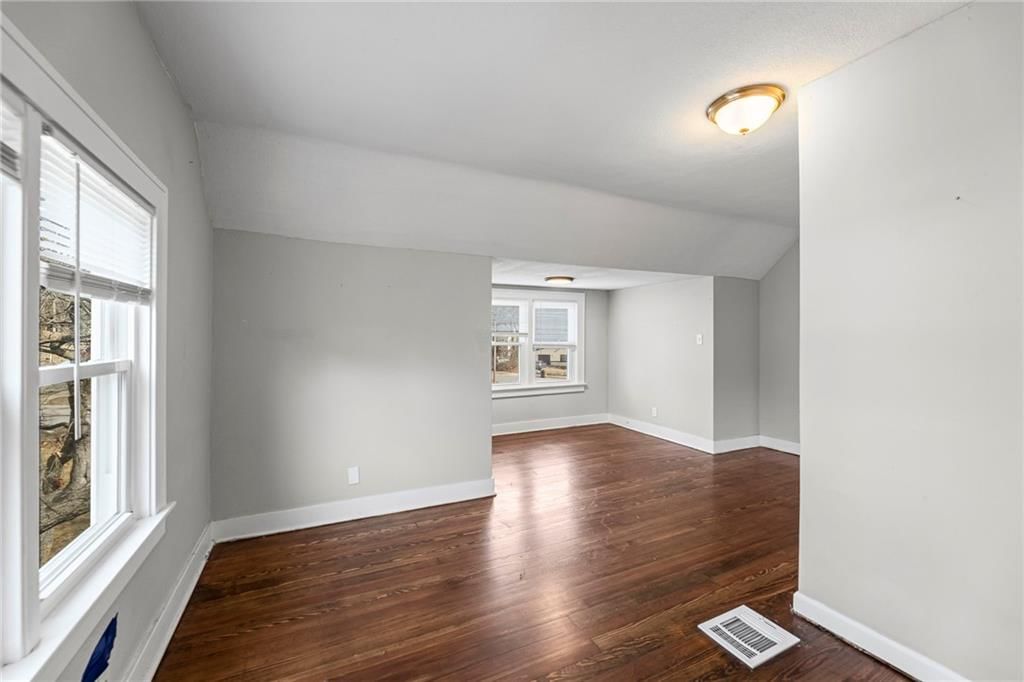 7570 Olive Street — photo 20