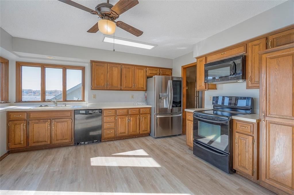 4910 NE Pebble Beach Street — photo 16