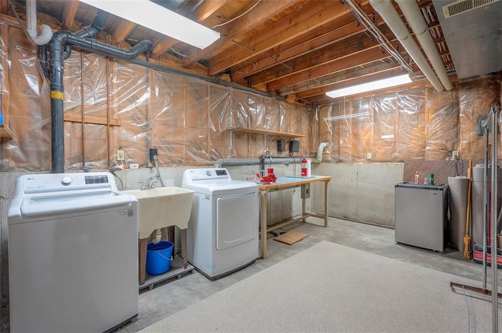 4910 NE Pebble Beach Street — photo 26