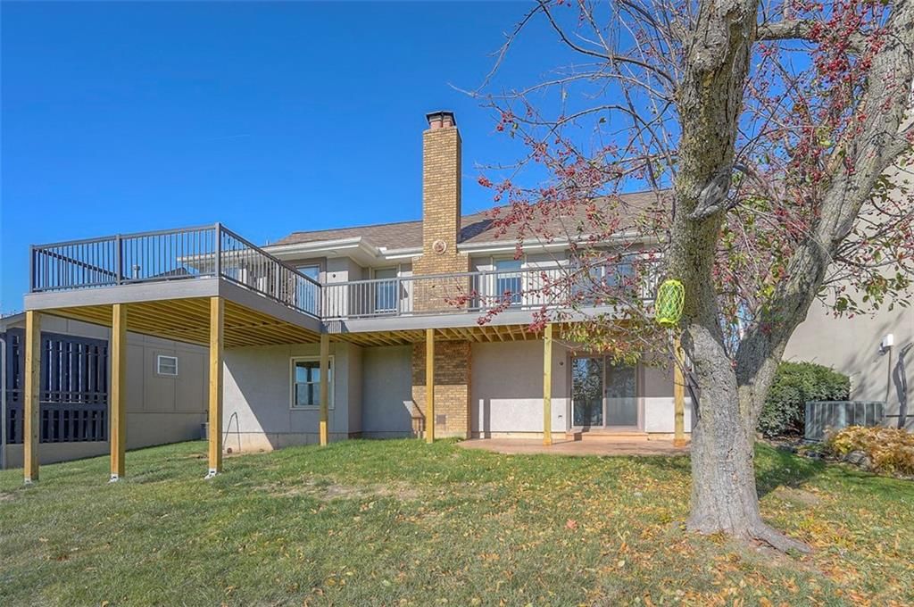 4910 NE Pebble Beach Street — photo 36