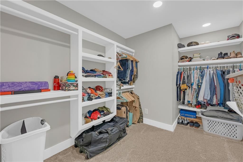 807 W 7th Street — photo 17