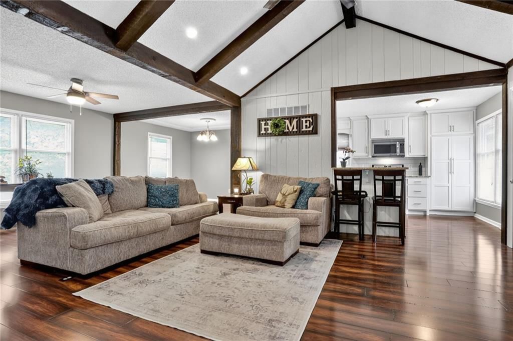 1003 Silver Lake Drive, Raymore, MO