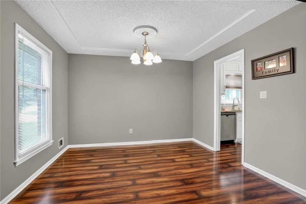 1003 Silver Lake Drive — photo 9