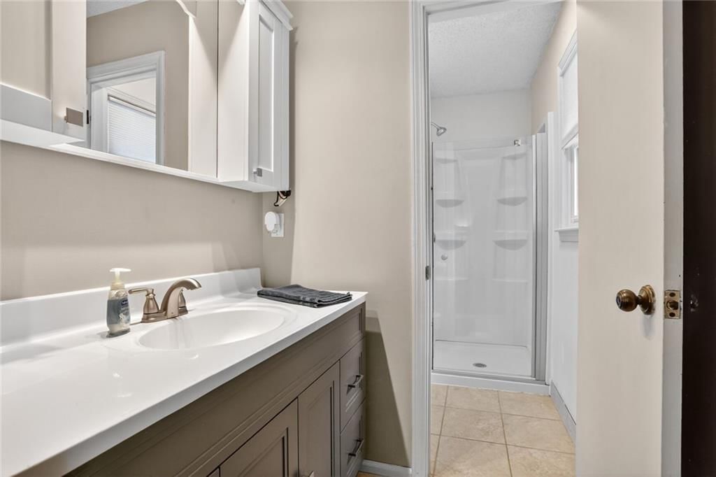 1003 Silver Lake Drive — photo 13