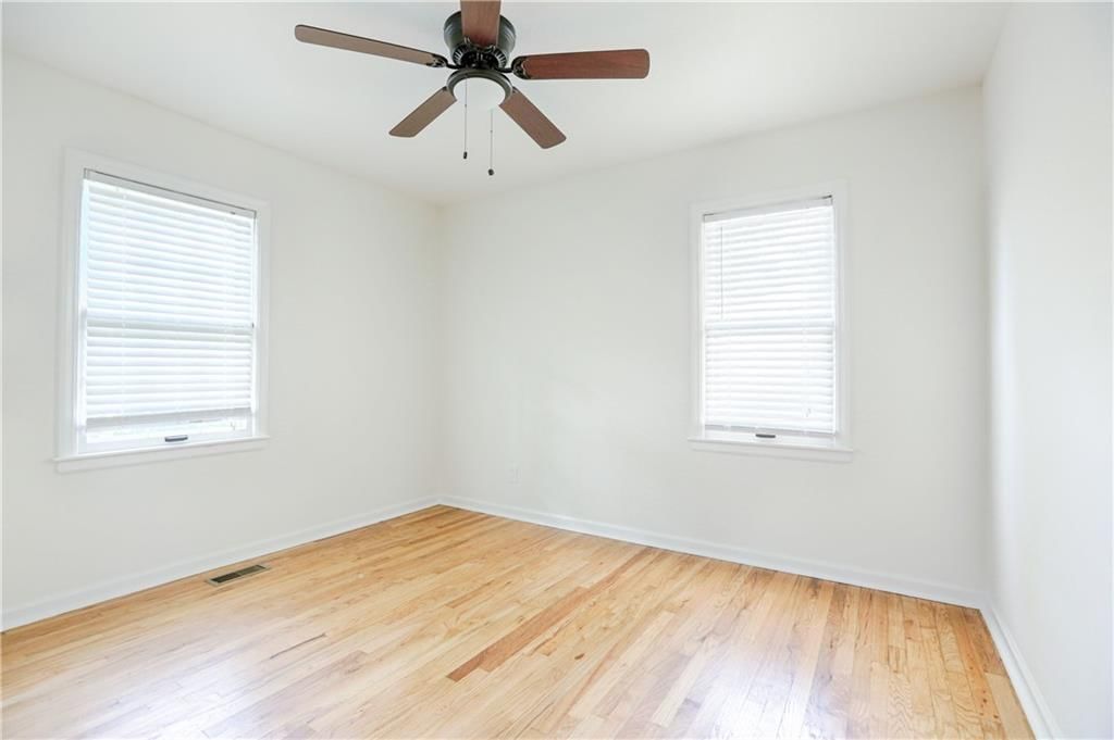 8804 E 59th Terrace — photo 17