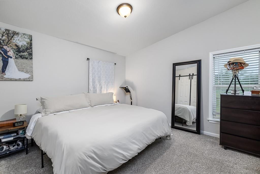 22090 Linwood Road — photo 6