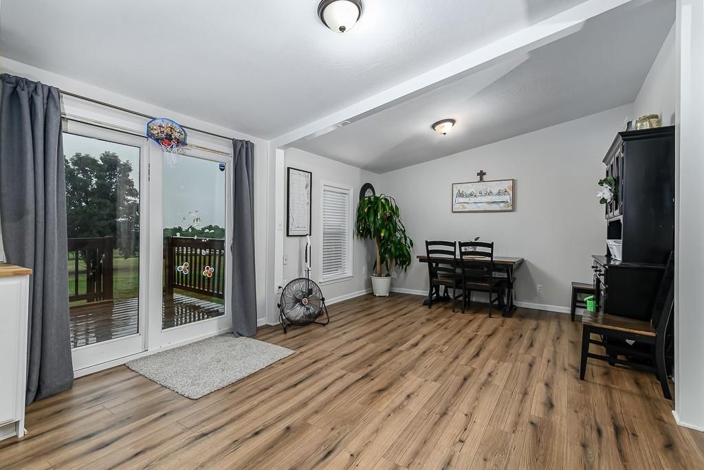 22090 Linwood Road — photo 15